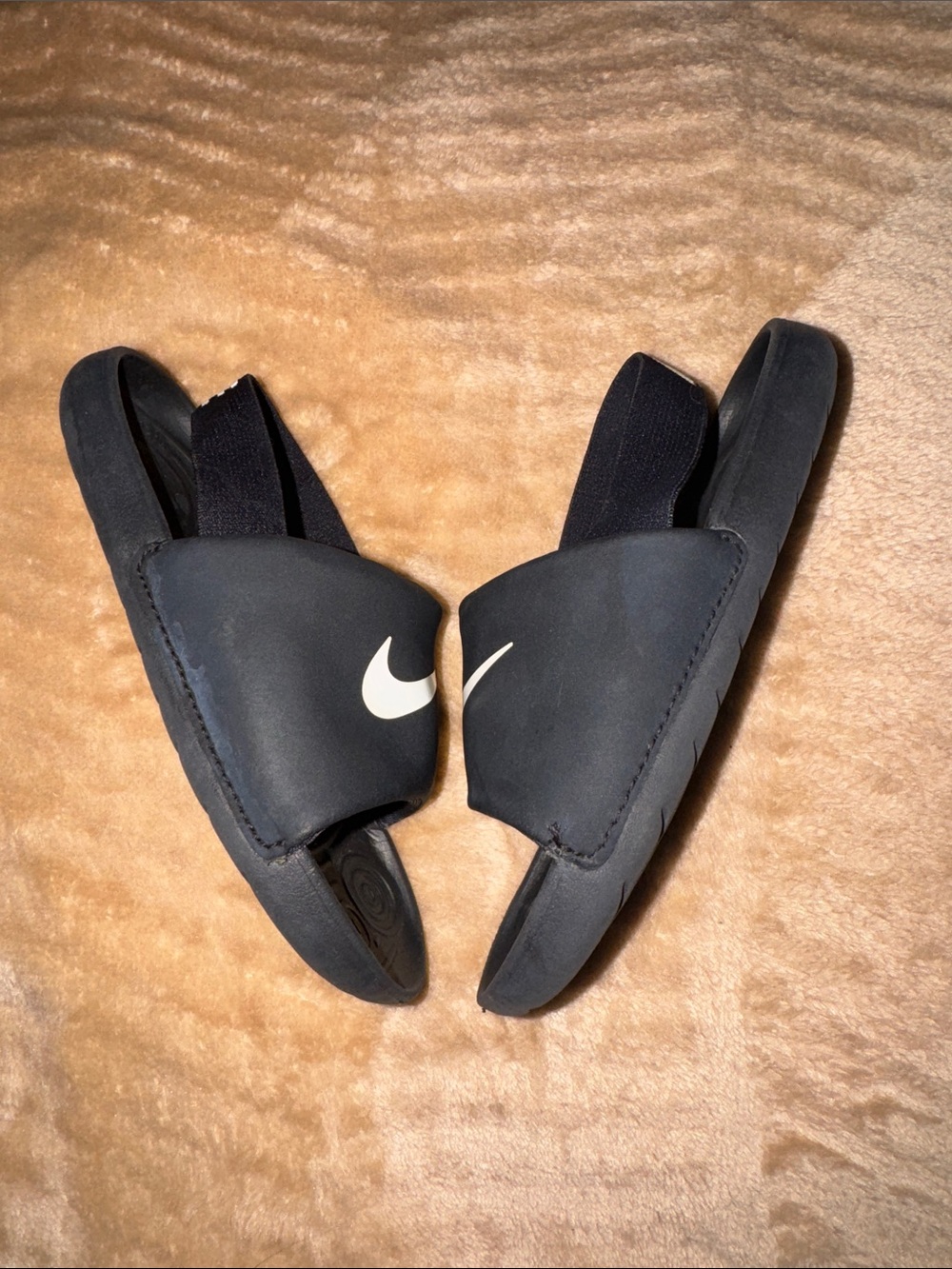 Nike Kids Sandals - Picture 2 of 5